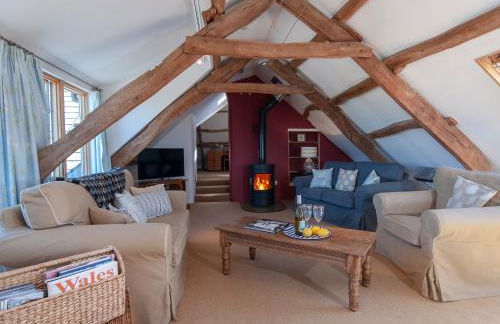 Lighthouse Watch - Photo 7