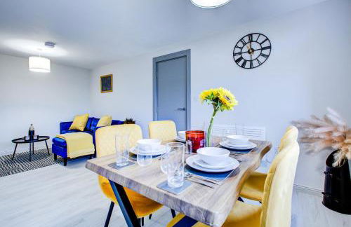 Modern 2 Bed in High Wycombe by ARP Homes, Ideal for Families or Business, Free Parking - Foto 25