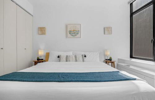 FiDi 1 BR w Work Setup by Anyplace - 11687 - Foto 22