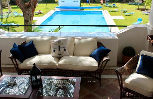 Apartment in El Presidente Beach Side New Golden Mile - Photo 24