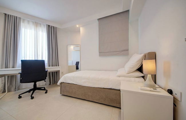 Luxury Penthouse With Private Pool and sea Views, Sleeps 6 - Photo 9