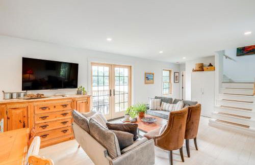 Lakefront Hinsdale Home about 10 Mi to Pittsfield! - Photo 4