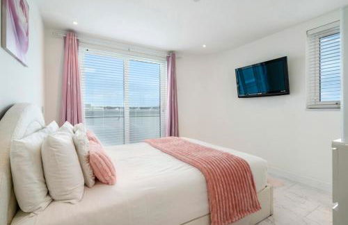 The Penthouse - Marine House - Photo 19