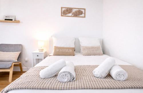 5 Mins to Train Station - Paris & DisneyLand - Cosy des Reves Villiers - Photo 3