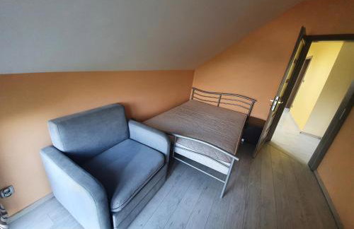 Dom nad Jeziorem Rożnowskim - Foto 6