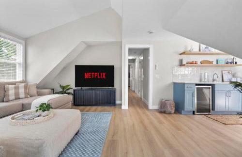 Waterfront Renovated Apartment - Foto 10