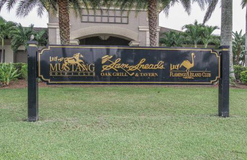 Greenlinks at Lely Luxury White Orchid Fully Renovated Modern 1st floor 3bdr Golf Resort Villa - Photo 47