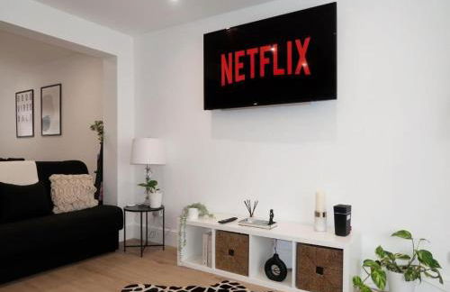 Modern 3 Bed House nr Southampton Town-Parking Contractors Welcome - Foto 29