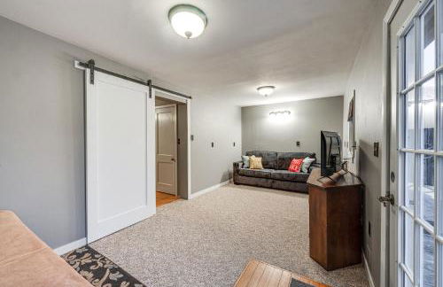 Clear Lake Vacation Rental Walk to City Beach! - Foto 19