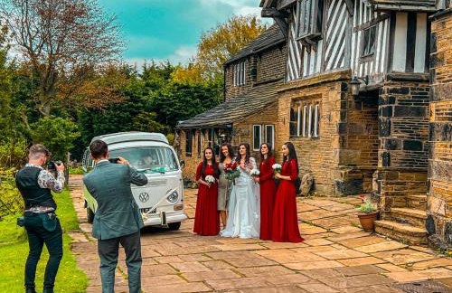 New Hall, Elland - Foto 2