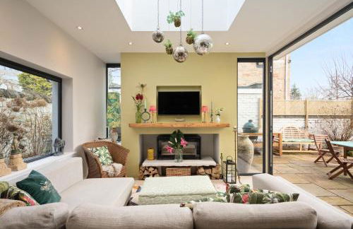 Eskbank Terrace Spacious House - Photo 14