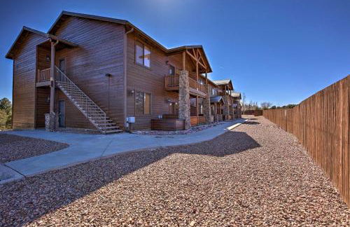 Near Lake and Trails Show Low Condo with Grill! - Foto 28