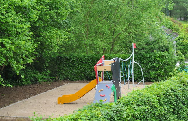 Apartment in Belgium With Bubble Bath - Photo 16
