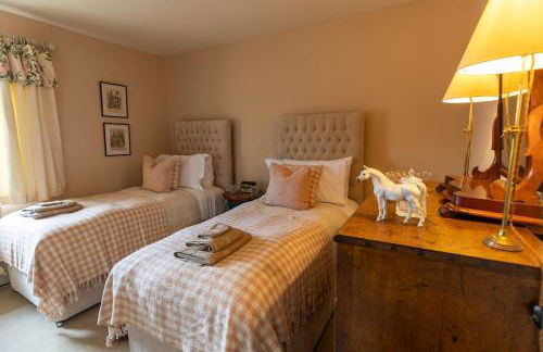 Belvoir Lodge - Sleeps 18 - Belvoir Castle - Photo 5