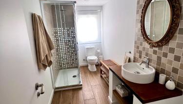 Piso céntrico y cerca de la playa. - Foto 4, towels, Shower