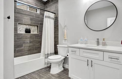 Waxahachie Walkup Backyard Oasis 1 Mi to DWTN Professionally Managed By Stay Albatross - Foto 50