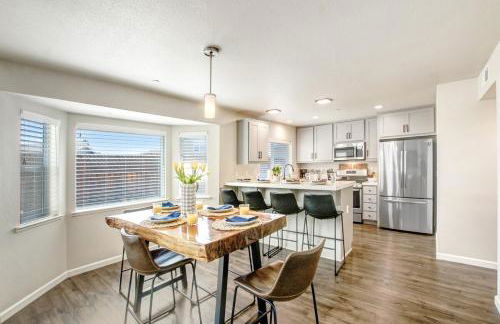 Game Night Meets Wine Country Elegance - Foto 10