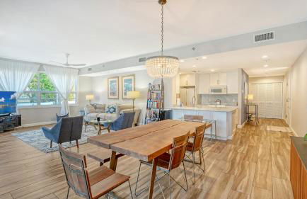 Waterfront, Spa, Pool, Private Paradise on Longboat Key - Photo 12