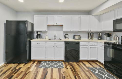 Modern, Office, Fast WiFi, 40 Mins to DC - Foto 10