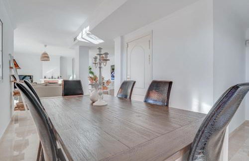 Center beach 2 beds Appartement Elviria - Photo 23