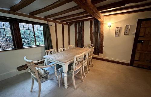 Beautiful Cottage opposite Hedingham Castle! - Photo 6