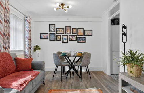 Comfy City Base with Free Parking Walk Everywhere - Foto 42