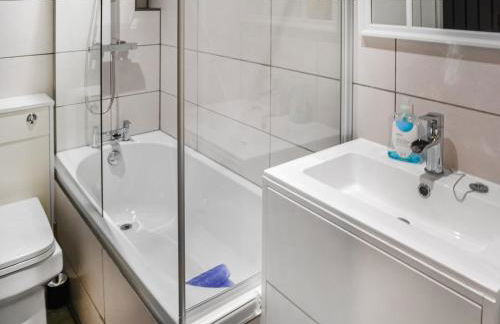 Grosvenor Apartment - Photo 10