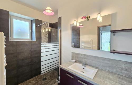 Gîte confortable proche sites touristiques du Périgord Noir - FR-1-616-37 - Foto 6