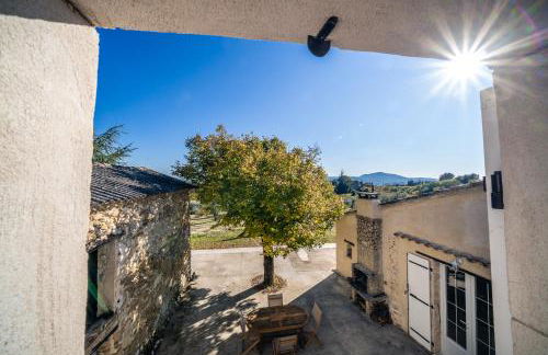 Gîte "La Sainte-Croix", Traditional Provencal House for 8 People, Private Swimming-Pool, Air-Conditioner, Beautiful Scenery - Photo 18