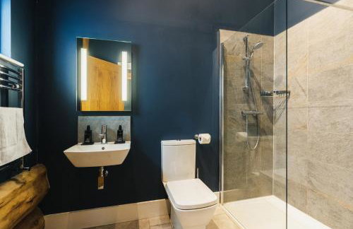 The Farmhouse - Photo 23