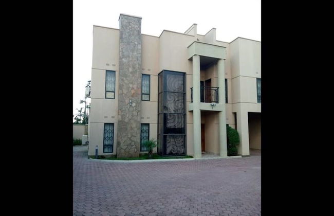 3 Bedrooms Exclusive Apartment in Kaludu - Foto 18