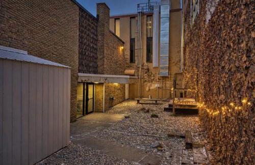 Downtown A2 Gem - Next to Hospitals, Stadium & Restaurants - Foto 13