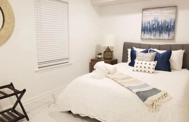 7 BR-Sleeps 15! Famous Lakefront by YouRent! - Foto 2