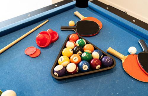 5 Bed House - Pool - Hot Tub - Sauna - Pool Table - Near New Forest and Beach - Sleeps 12 - Photo 37