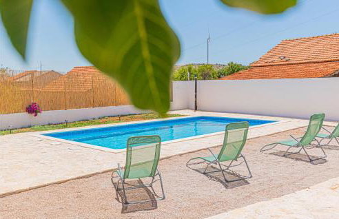 Nice Apartment In Danilo With Wifi - Photo 6