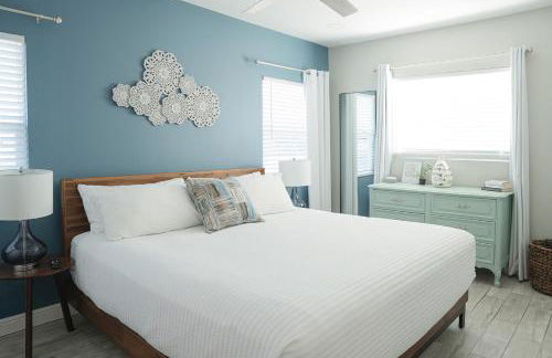 Cozy Coastal Cottage Whole House Sleeps 10 - Foto 56