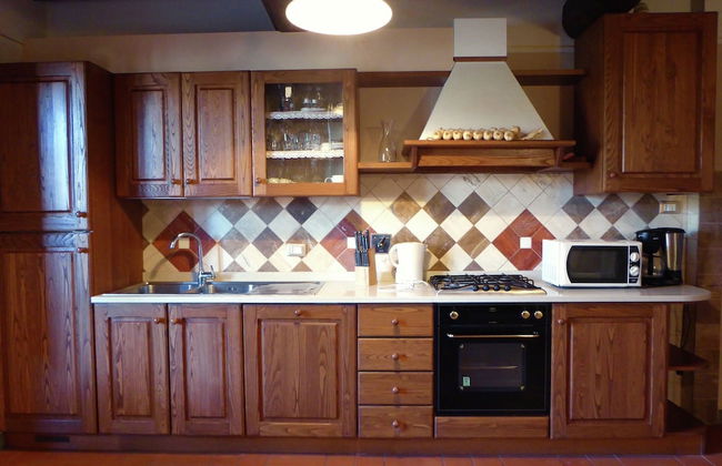 Holiday Home in Montecarelli With Pool - Foto 6