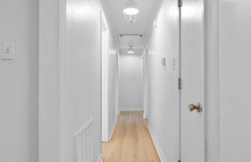 Family Home and Private Backyard - Foto 33