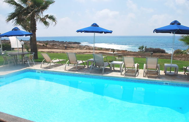Sea Front Villa, Heated Private Pool, Amazing Location Paphos 323 - Foto 28