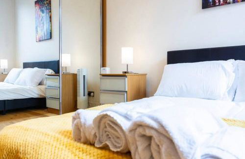 Comfy 2-Bed Flat On Upper St - Next To Tube - Foto 16