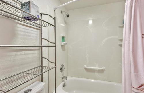 Private beach, Close to ski, Resort Amenities! - Foto 23