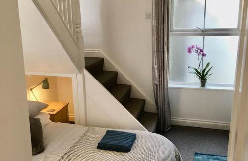 Wildly Romantic Cliff Top Apartment - Foto 9