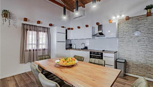 Nice Home In Postup With Sauna - Foto 5