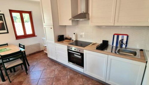 Old Harbour - Photo 2