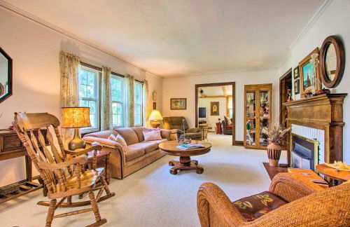 Elegant Home with Deck, 5 Blocks to Mayo Clinic - Foto 1