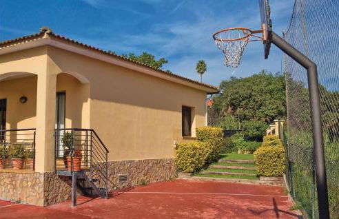 Awesome Home In Tordera - Foto 17