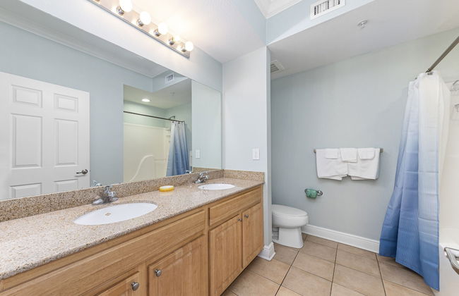 Crystal Tower Comfort Condos by Hosteeva - Foto 80