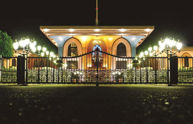 Visite de nuit dans Mascate, dîner inclus - Photo 1