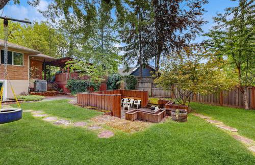 Historic SW Portland Sanctuary - Photo 4