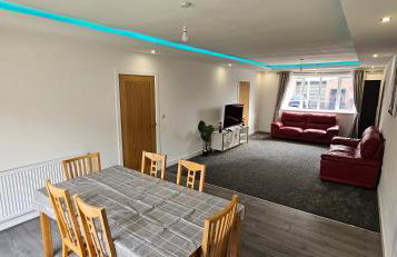 Citrine Suite - Sleeps 8 with Parking - Foto 7